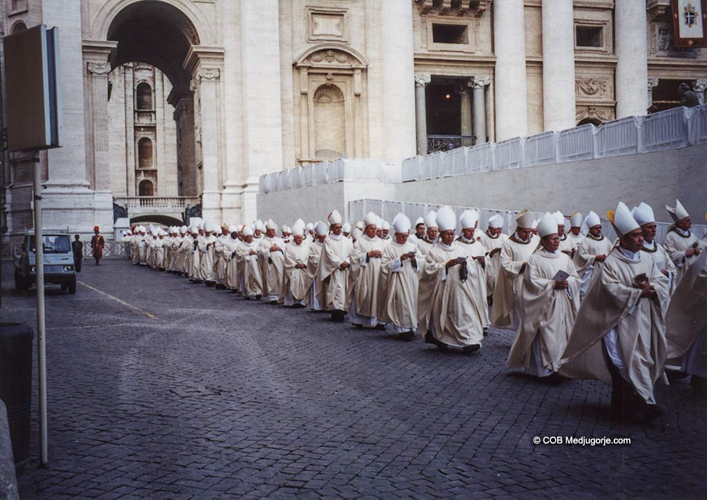 Bishops of the world October 8, 2000