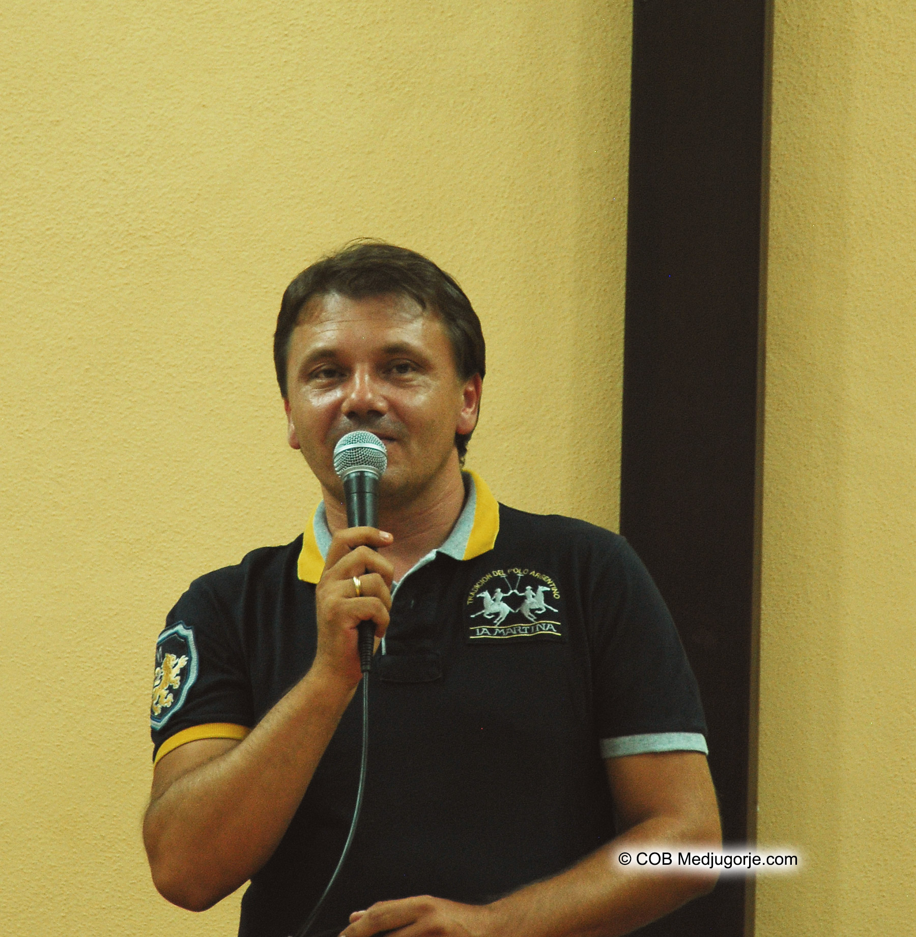 Visionary Jakov Colo speaking to Pilgrims August 20, 2009