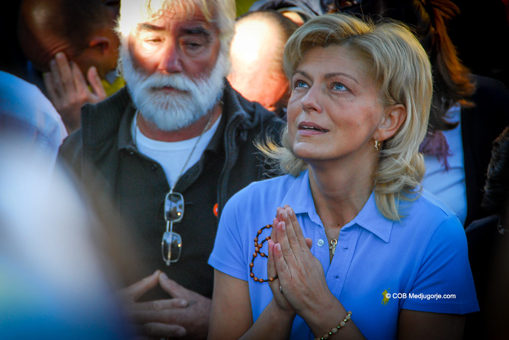 Medjugorje visionary Mirjana seeing Our Lady on September 2, 2010