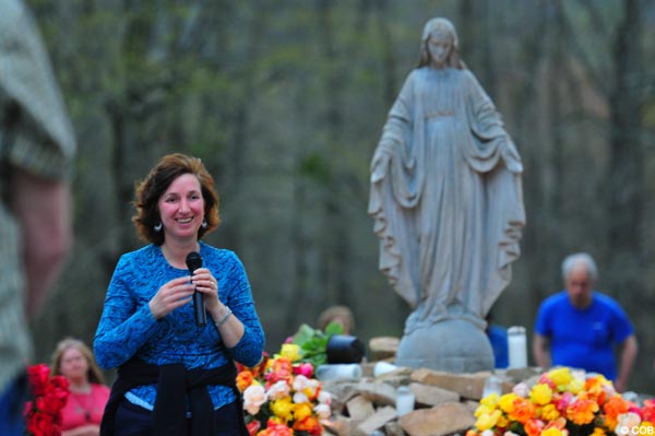 Medjugorje visionary Marija in the field of apparitions at caritas of birmingham describes the apparition