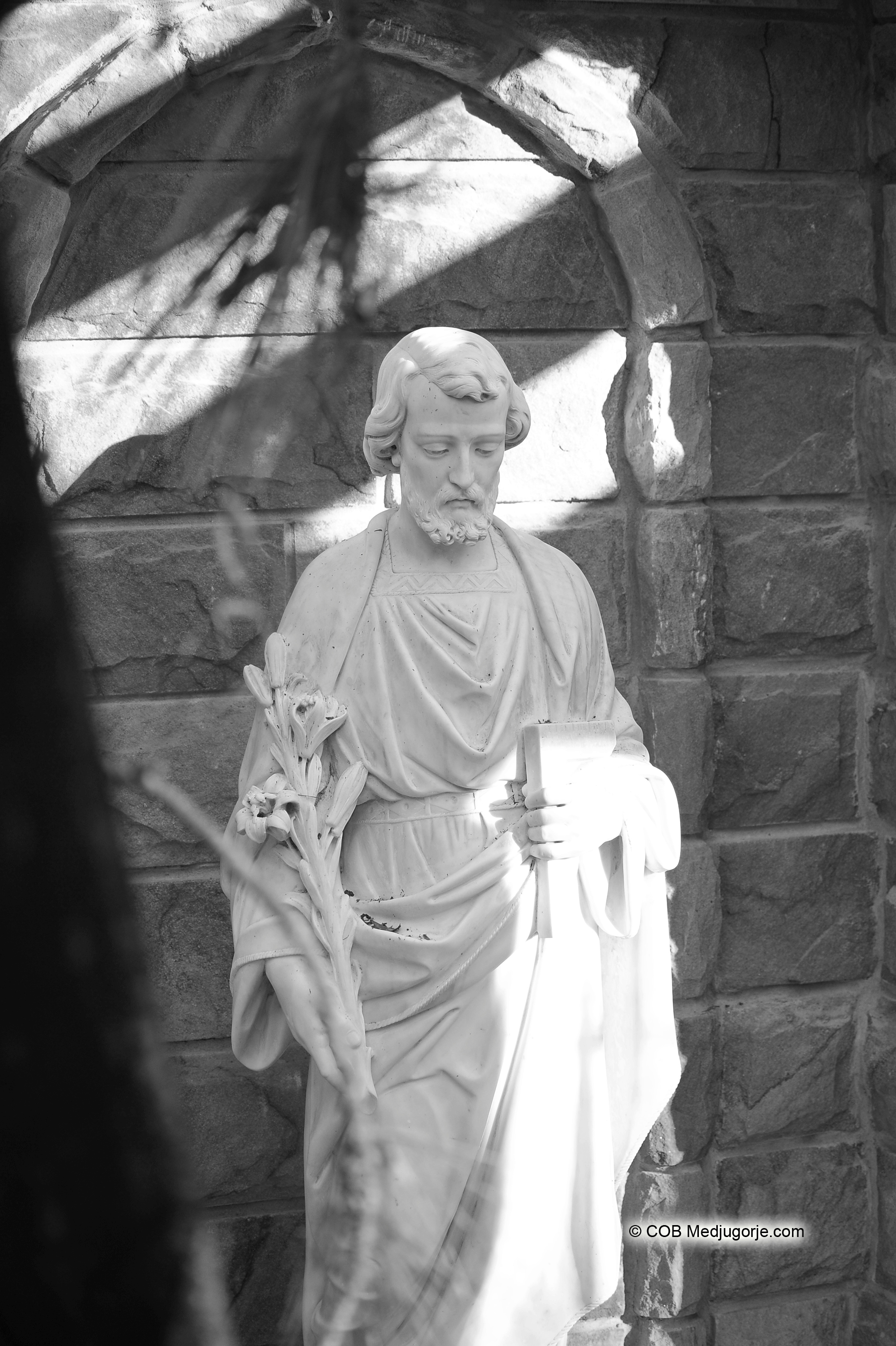 Saint Joseph statue
