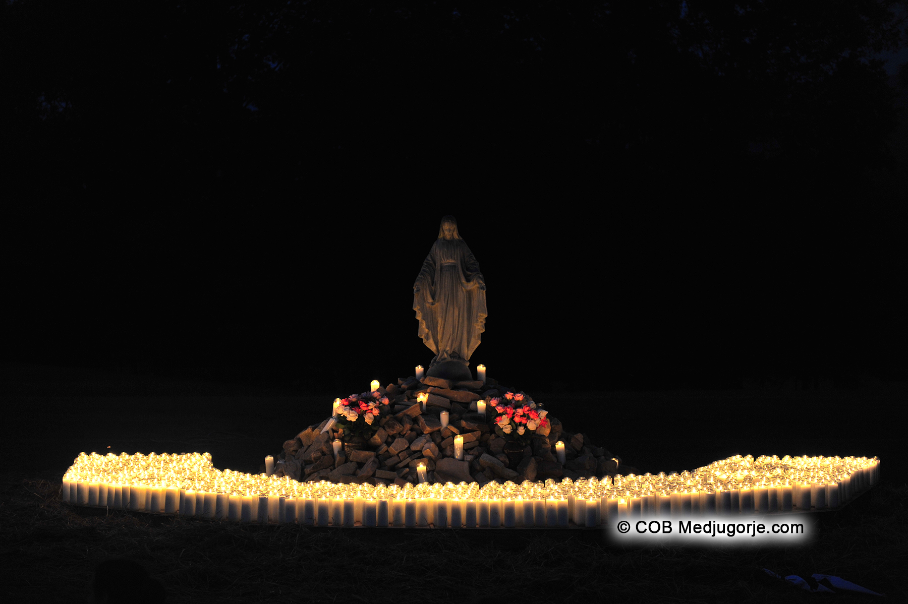Our Lady's statue in the Field of Apparitions