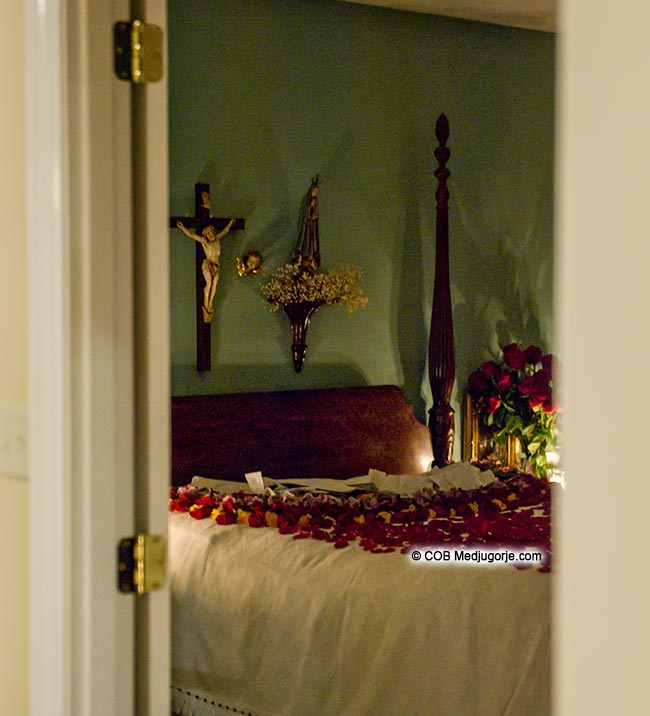 The Bedroom of Apparitions